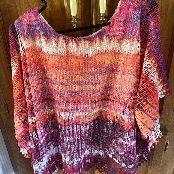 Very colorful woman’s top size XL - Picture 4 of 5